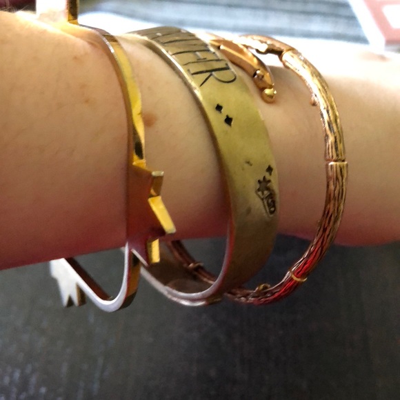 Mega bracelet bundle - Picture 5 of 8